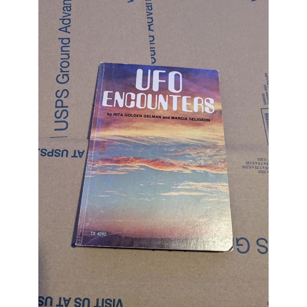 Vintage 70s UFO Encounters Scholastic Paperback Book Gelman Retro Sci-Fi